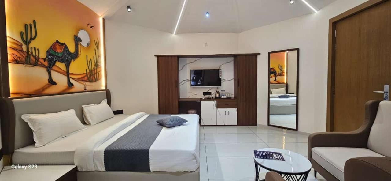 Shree Jalaram Resort Kodae Экстерьер фото
